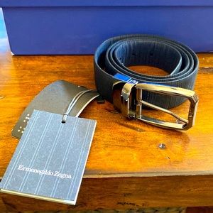 Male Ermenegildo Zegna reverse-able belt.